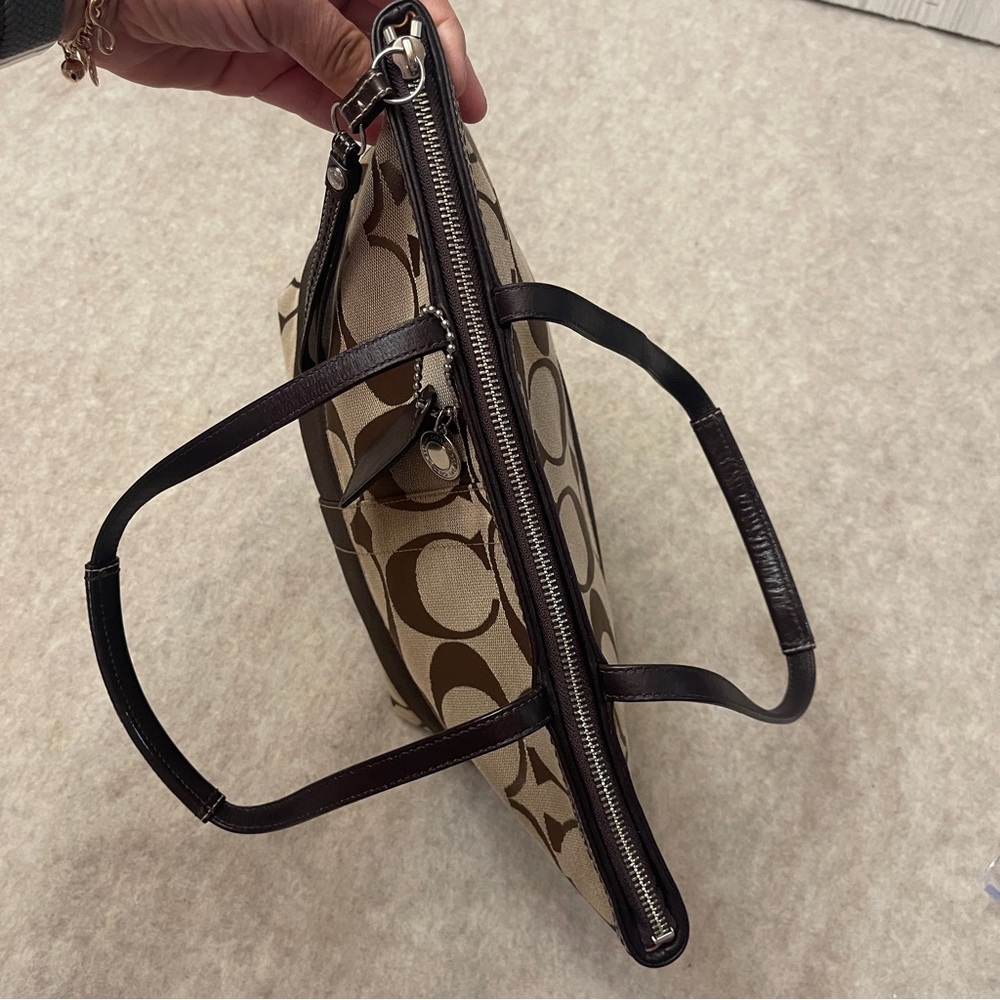 Coach Tan Signature Canvas Brown Strip and Trim Zip Tote Style F13548 Y2K 2000s - Picture 17 of 17